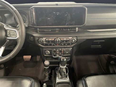 Used 2024 Jeep Wrangler High Altitude image 11