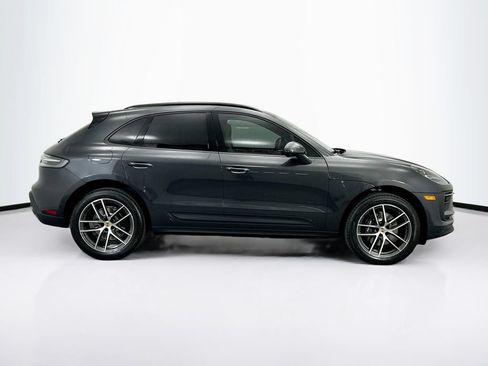 Used 2026 Porsche Macan AWD/4WD image 8