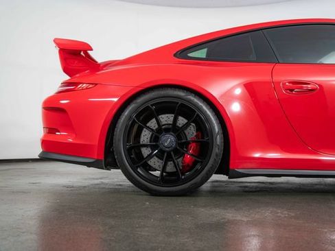 Used 2015 Porsche 911 GT3 RWD image 10