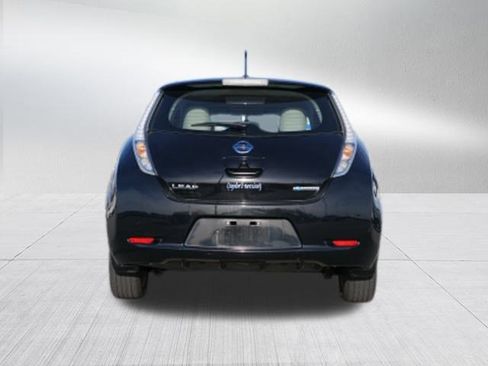 Used 2013 Nissan Leaf SV w/ Premium Pkg image 4