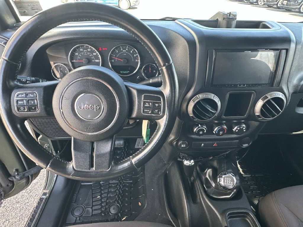 Used 2015 Jeep Wrangler Sport AWD/4WD image 17