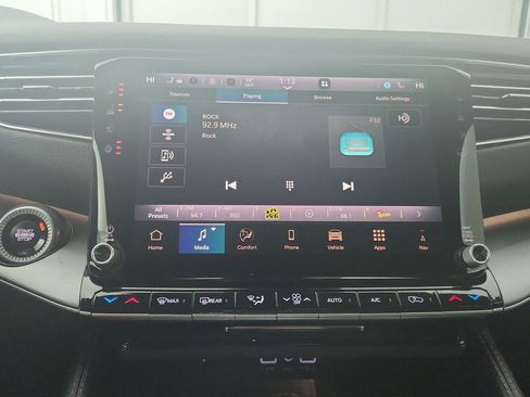 New 2026 Jeep Grand Wagoneer 4WD image 16