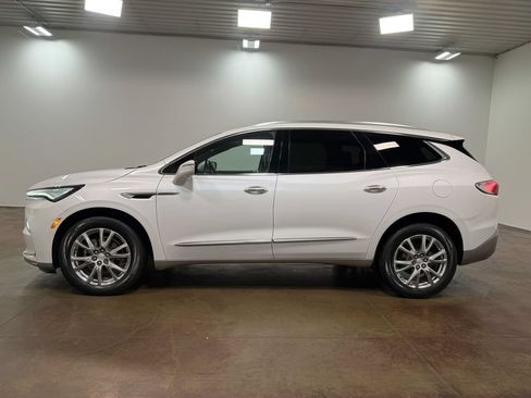 Used 2022 Buick Enclave Premium w/ Experience Buick Package AWD/4WD image 6