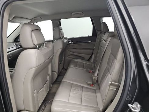 Used 2011 Jeep Grand Cherokee Laredo AWD/4WD image 27