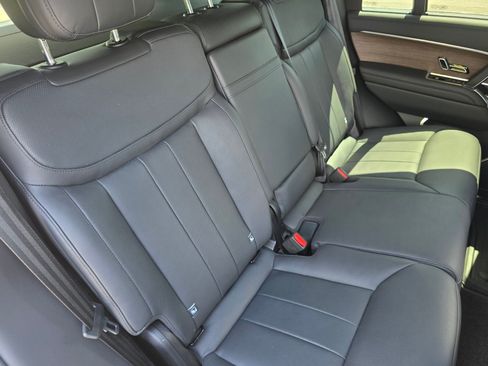 Certified 2023 Land Rover Range Rover SE AWD/4WD image 23