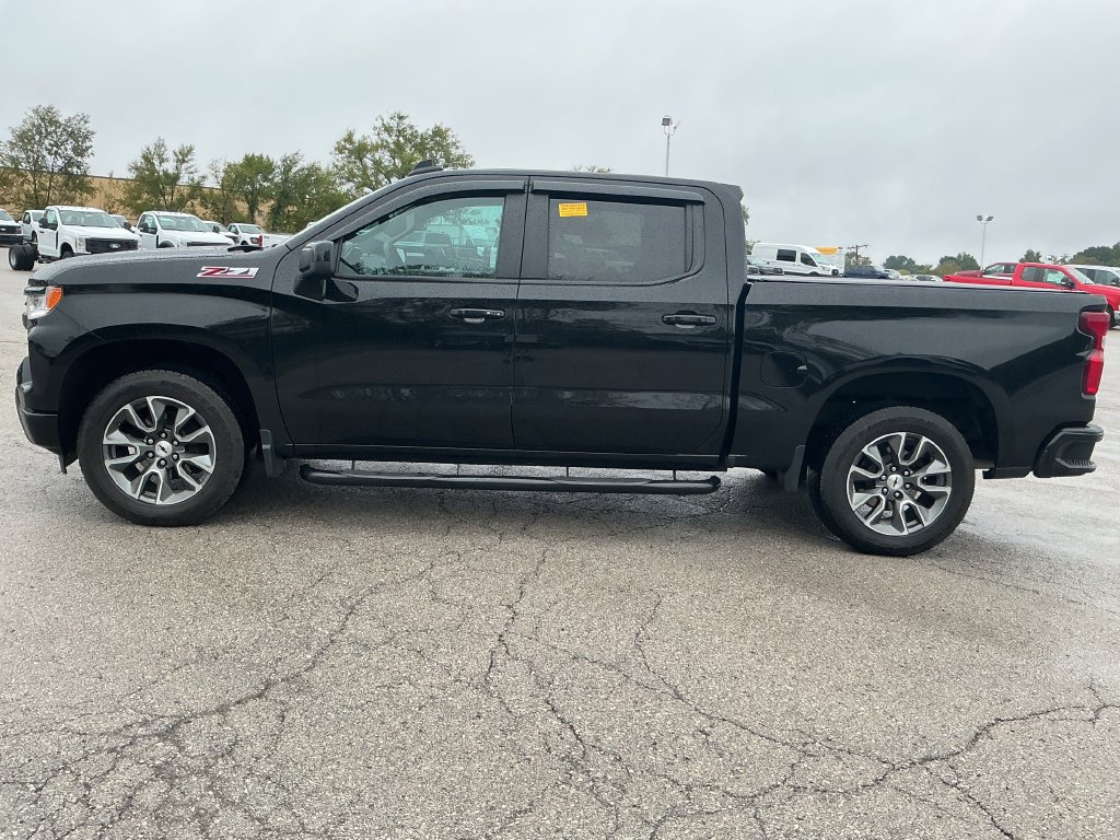 Used 2023 Chevrolet Silverado 1500 RST w/ All Star Edition Plus AWD/4WD image 2