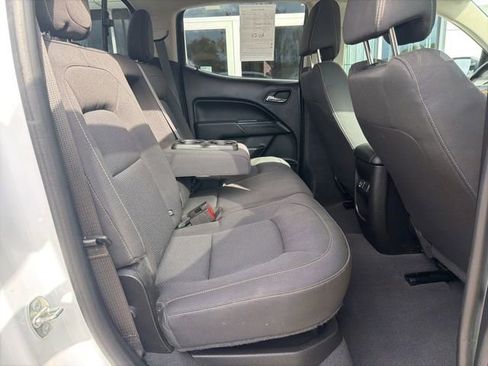 Used 2021 Chevrolet Colorado LT w/ LT Convenience Package image 36