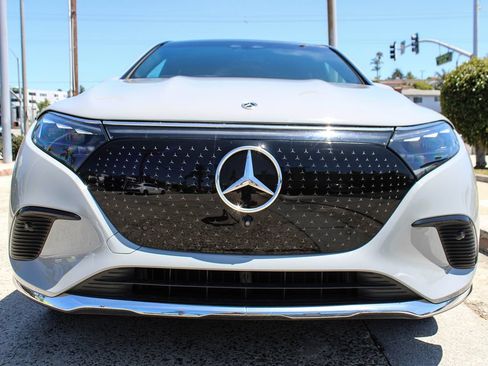 Used 2024 Mercedes-Benz EQS 450+ SUV image 7