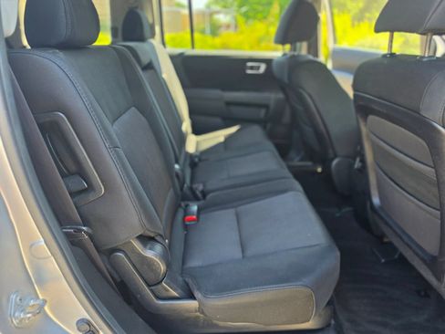 Used 2010 Honda Pilot EX image 13