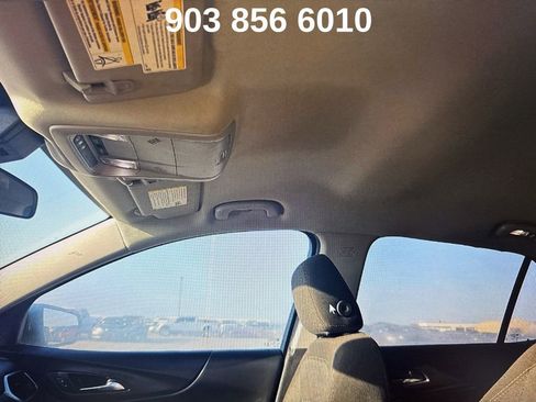 Used 2021 Chevrolet Equinox LT image 14