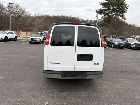 Used 2017 Chevrolet Express 3500 LT w/ LT Preferred Equipment Group image 7
