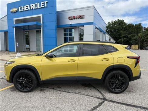 Certified 2024 Chevrolet Trax ACTIV w/ Sunroof Package image 3