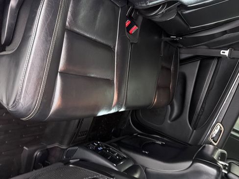 Used 2017 Jeep Grand Cherokee Limited AWD/4WD image 23