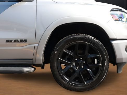 Used 2022 RAM 1500 Laramie w/ Night Edition AWD/4WD image 18