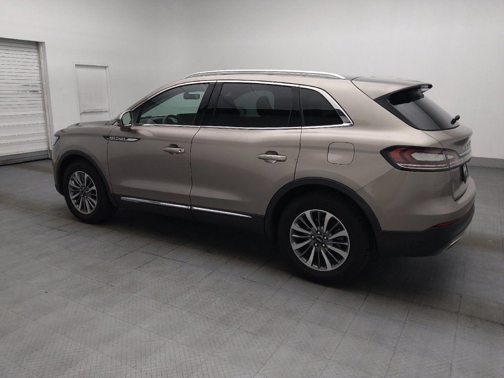 Used 2021 Lincoln Nautilus FWD w/ Equipment Group 101A image 3