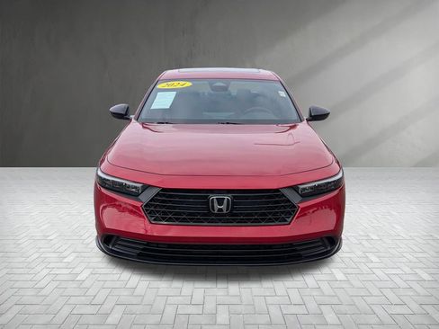 Used 2024 Honda Accord Sport image 3