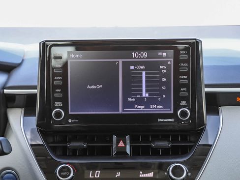 Certified 2022 Toyota Corolla LE FWD image 15