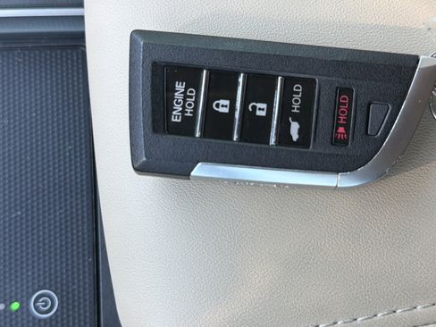Certified 2023 Acura MDX SH-AWD w/ Advance Package image 37