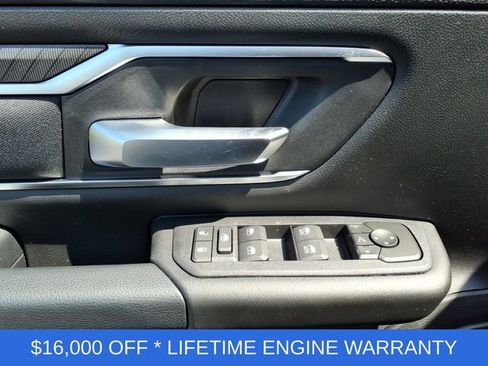 New 2026 RAM 1500 Big Horn AWD/4WD image 11