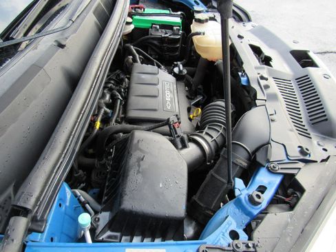 Used 2015 Chevrolet Trax LS image 34