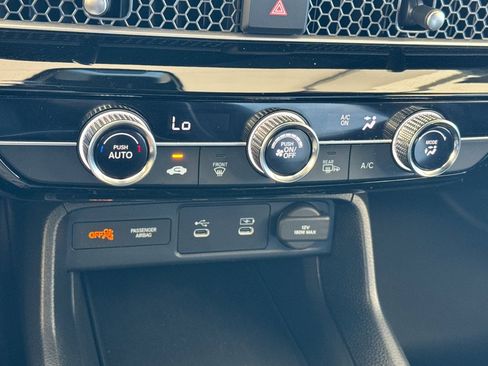 Used 2025 Honda Civic Sport image 19