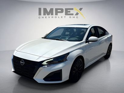 Used 2025 Nissan Altima 2.5 SV w/ SV Special Edition Package