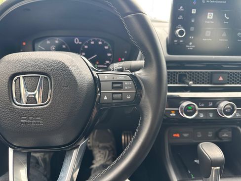 Used 2025 Honda Civic Sport image 23