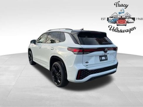 New 2026 Volkswagen Tiguan SE R-Line image 5