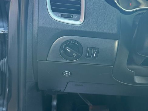 Used 2018 Dodge Durango Citadel w/ Technology Group image 8