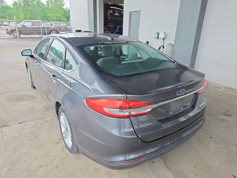 Used 2018 Ford Fusion S FWD image 5