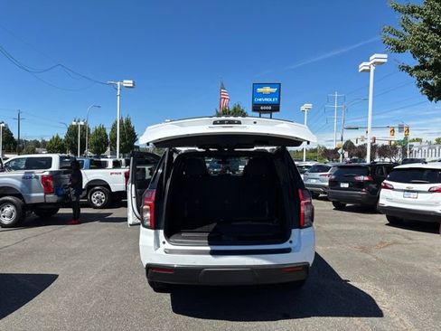 Used 2022 Chevrolet Tahoe Z71 AWD/4WD image 32