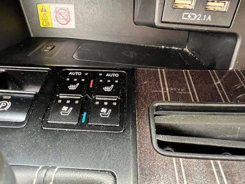 Used 2022 Lexus RX 350 AWD w/ Luxury Package image 31