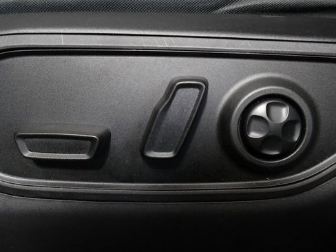 Used 2021 Jeep Grand Cherokee L Limited w/ MOPAR Finishing Package image 34