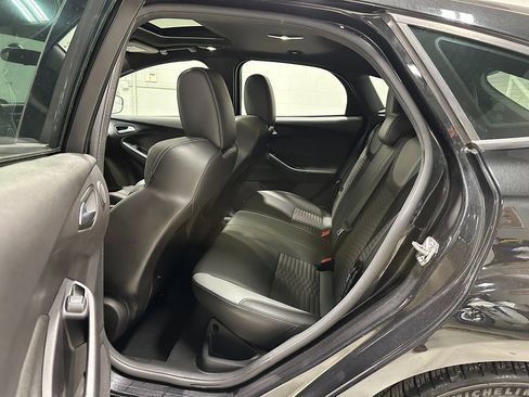 Used 2013 Ford Focus ST image 22