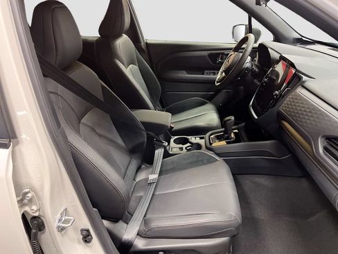 Used 2025 Subaru Forester Touring w/ Protection Package AWD/4WD image 30