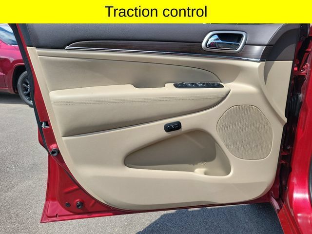 Used 2015 Jeep Grand Cherokee Overland AWD/4WD image 21