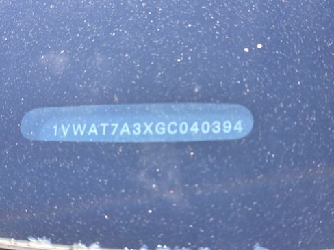 Used 2016 Volkswagen Passat 1.8T S image 11