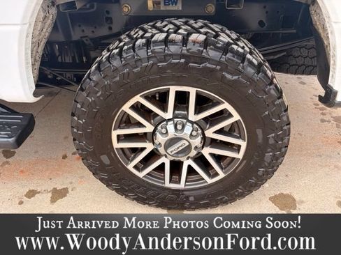Used 2018 Ford F250 Lariat w/ Lariat Ultimate Package AWD/4WD image 7