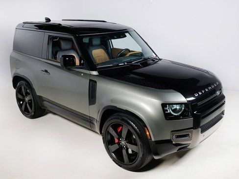 Used 2021 Land Rover Defender 90 X image 29