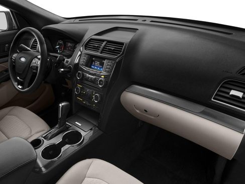 Used 2016 Ford Explorer FWD image 10