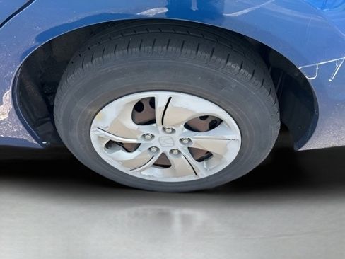 Used 2014 Honda Civic LX image 9
