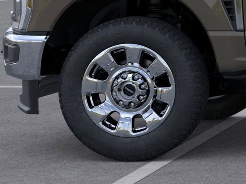 New 2026 Ford F250 Lariat w/ Chrome Package image 34