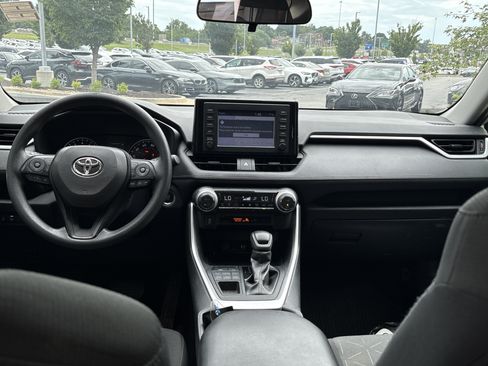 Used 2019 Toyota RAV4 XLE w/ Protection Package AWD/4WD image 28