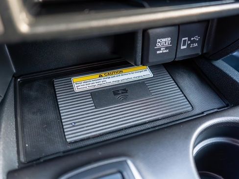 Used 2022 Honda Pilot TrailSport image 38