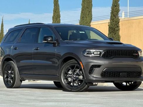 New 2026 Dodge Durango GT image 2