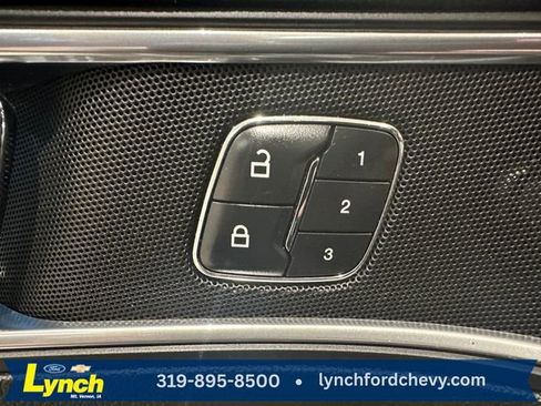 Used 2018 Ford Explorer Limited AWD/4WD image 6
