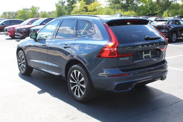 Certified 2024 Volvo XC60 B5 Plus w/ Climate Package AWD/4WD image 7