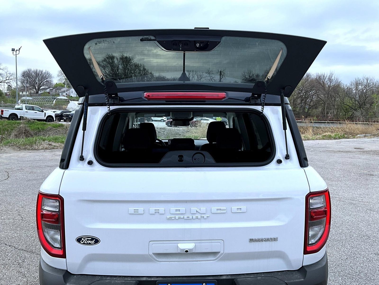 New 2026 Ford Bronco Sport Outer Banks w/ Outer Banks Tech Package+ AWD/4WD image 9