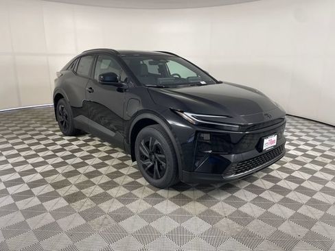 New 2026 Toyota C-HR AWD/4WD image 14
