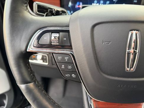 Used 2024 Lincoln Navigator L Reserve AWD/4WD image 23